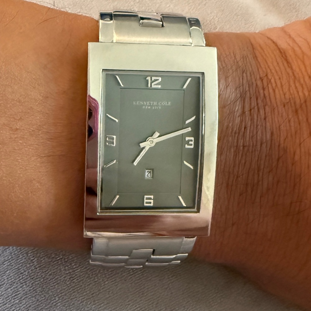Men’s Vintage Kenneth Cole Reaction Watch KC3569